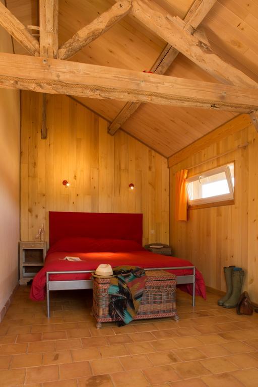 Hotel La Ferme De Cagnolle Saint-Amand-de-Belvès Exteriér fotografie